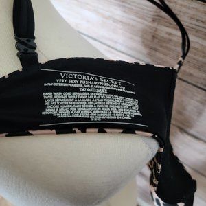Victoria's Secret Intimates & Sleepwear - BOGO Victoria’s Secret Very Sexy Leopard Bra 32C Victoria's Secret Intimates & Sleepwear - BOGO Victoria’s Secret Very Sexy Leopard Bra 32C